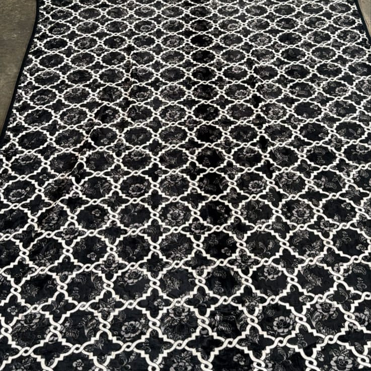 SunSHine Fleece blanket