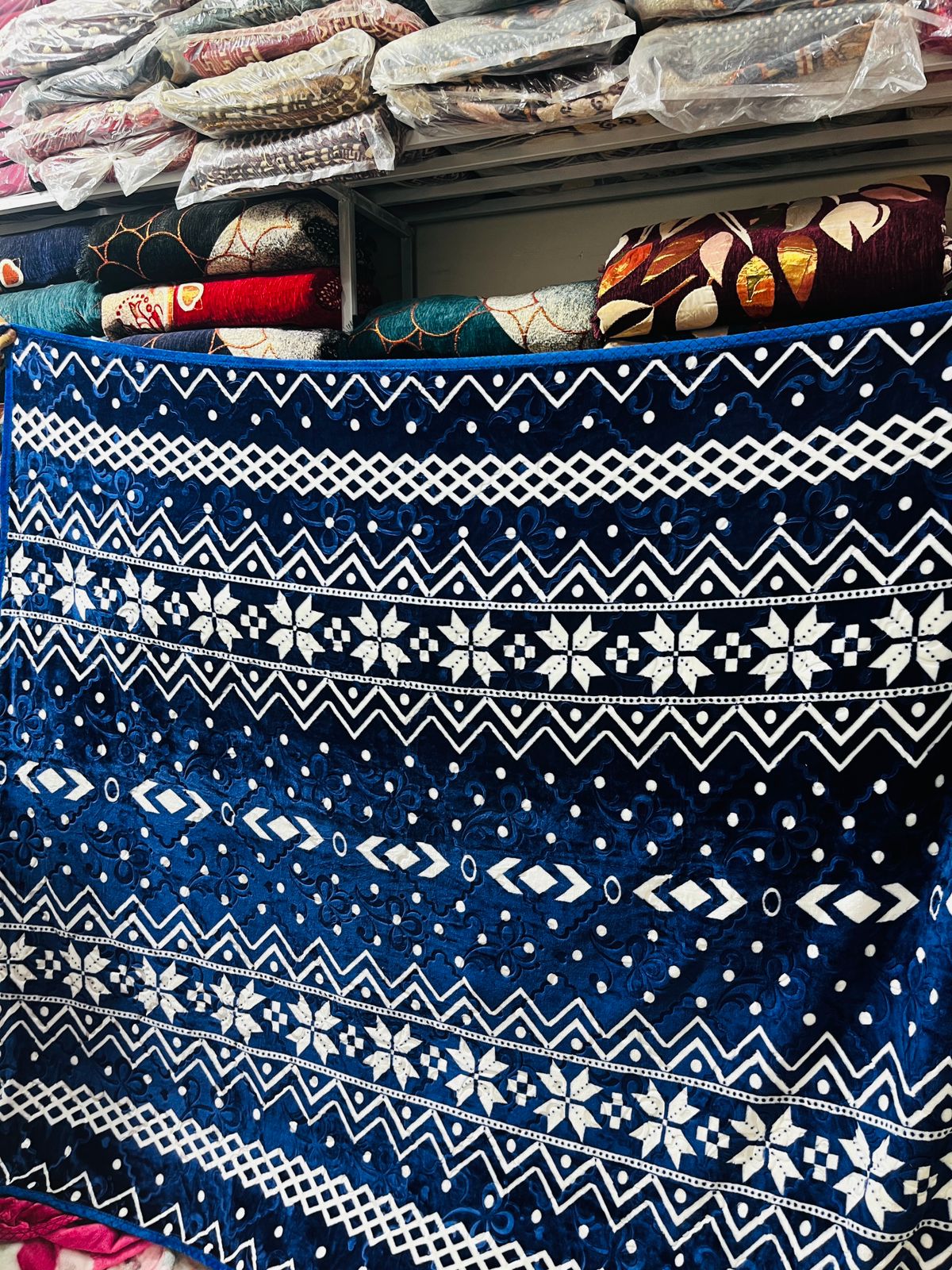 SunSHine Fleece blanket